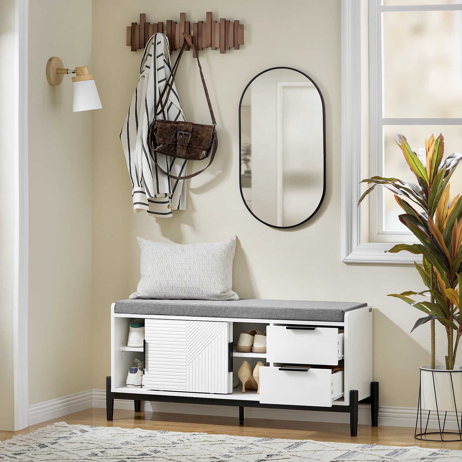 SoBuy FSR187-W Schuhbank mit Sitzfläche Sitzbank Dielenbank mit Schiebetüren Schuhregal schmal Weiß BHT ca. 110x51x35cm Weiß