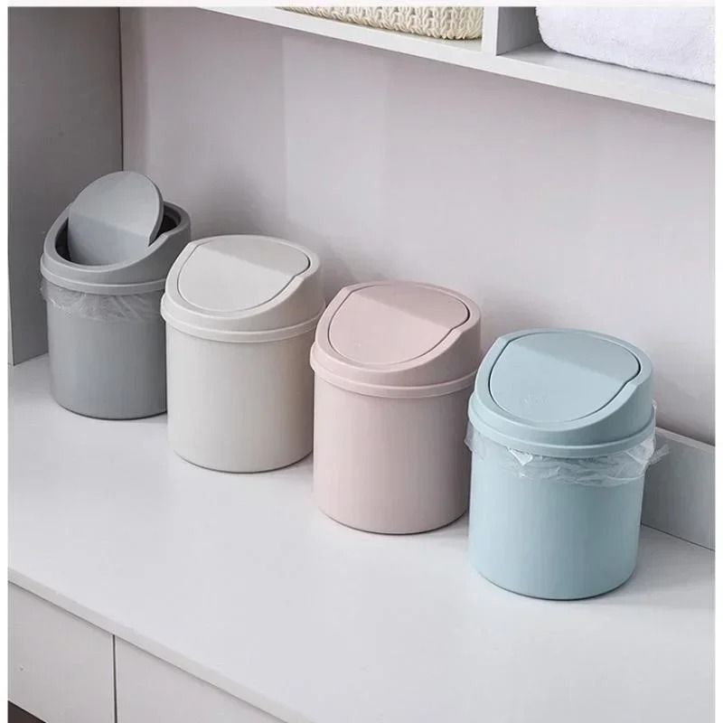 Mini Desktop Trash Can With Lid pink