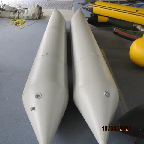 Aufblasbarer Ponton 1,2 mm PVC-Schwimmer, aufblasbarer Katamaran Image