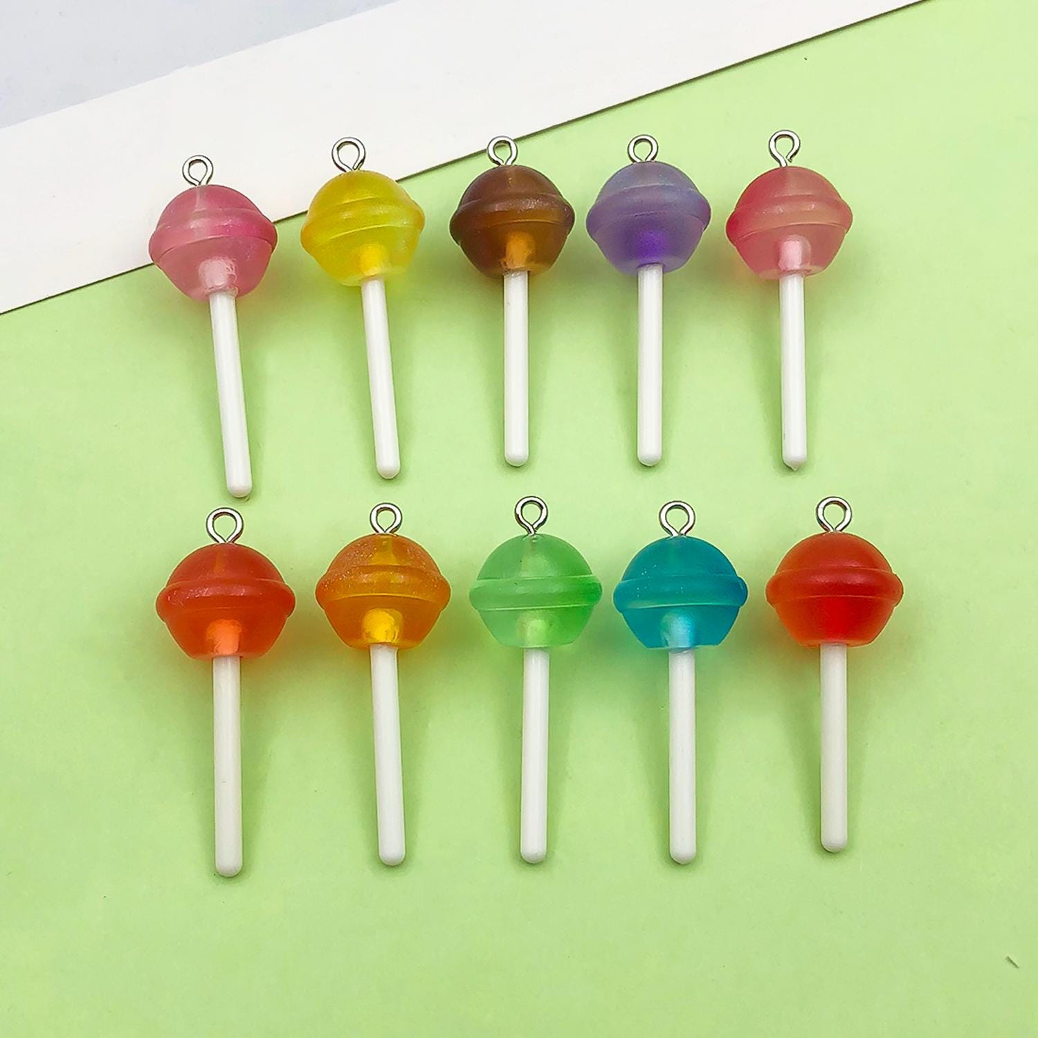 10 pezzi di ciondoli a forma di lecca-lecca in resina, ciondoli a forma di caramelle kawaii, graziosi ciondoli per portachiavi, per la creazione di gi