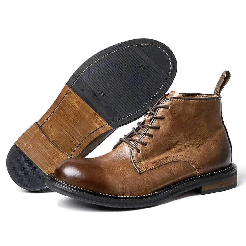 Echtes Leder Herren Stiefeletten Britische Vintage Top Layer Rindsleder Motorradstiefel Handpolierte Farbe Schnür-Cowboystiefel Image