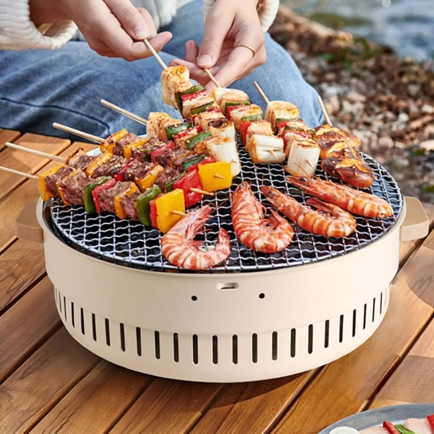 1pc Barbecue Grill maison Barbecue Camping en plein air charbon de bois Barbecue poêle grilles maille Portable sans fumée Barbecue gril Pan