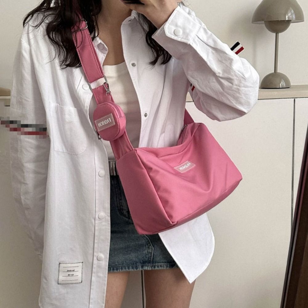 Korean Version Large Capacity, Fashion Lightweight Oxford Bag, Crossbody Bag Casual Versatile, New Autumn Winter Fashion black