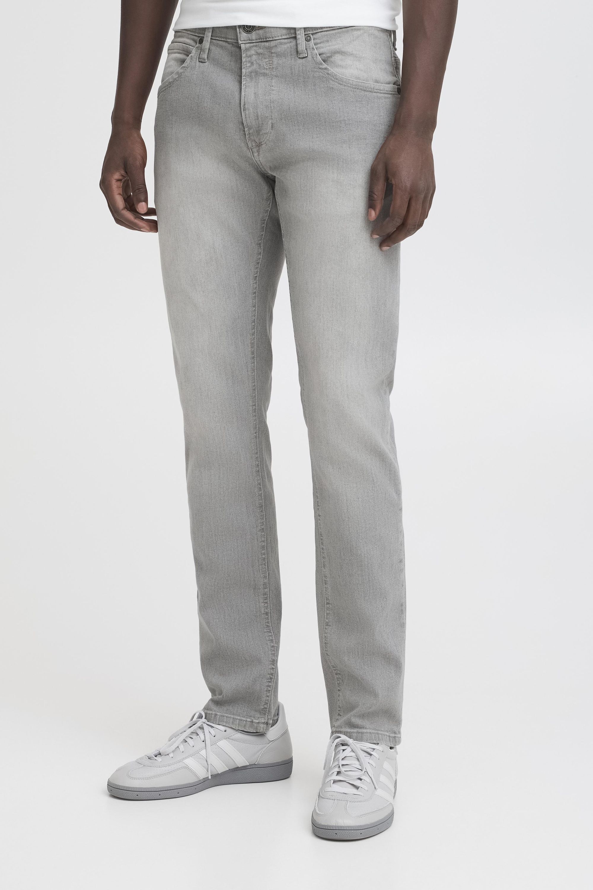 5-Pocket-Jeans BLEND "BHTwister", Herren, Gr. 30, EURO-Größen, grau (light grau, 34), Jeans, 98% Baumwolle, 2% Elasthan, unifarben, slim fit normal, Jeans 5-Pocket-Jeans, Klassische Slim-Fit-Jeans im 5-Pocket-Stil