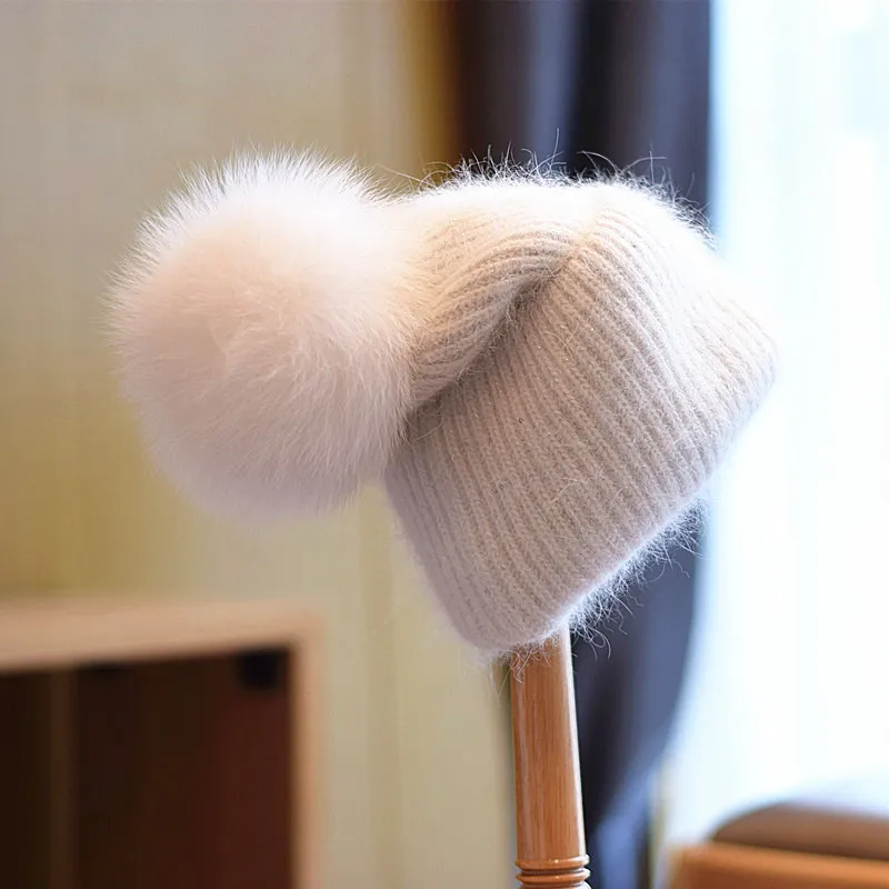 Berretto skullies caldo spesso per donna nuovo cappello invernale in pelliccia di coniglio lavorato a maglia cappello con pom pom in vera pelliccia di volpe staccabile REYI001