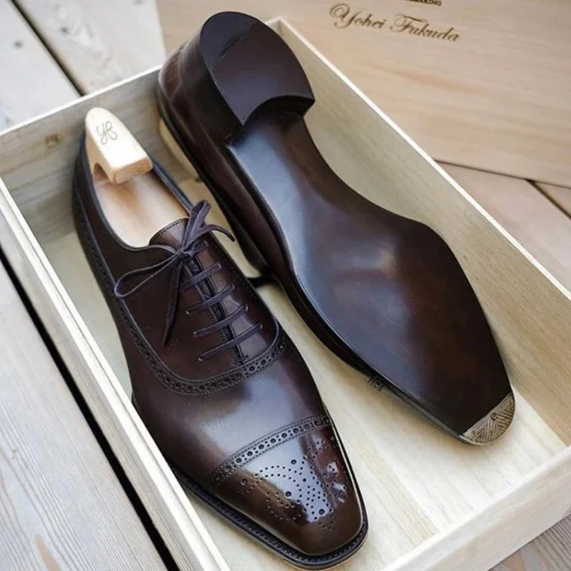 Oxfords Schuhe für Männer Braun Schwarz Business Lace-up Pu Büro Brogue Kleid Schuhe Zapatos De Vestir Hombre Herren Schuhe