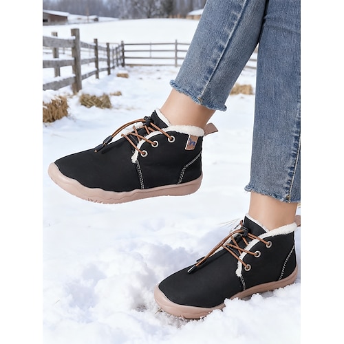 Rote Damenstiefel in Weite H mit Kunstfellfutter – ideal für Outdoor-Aktivitäten, Winterwanderungen, Weihnachtskleidung und Abenteuer im Schnee Image