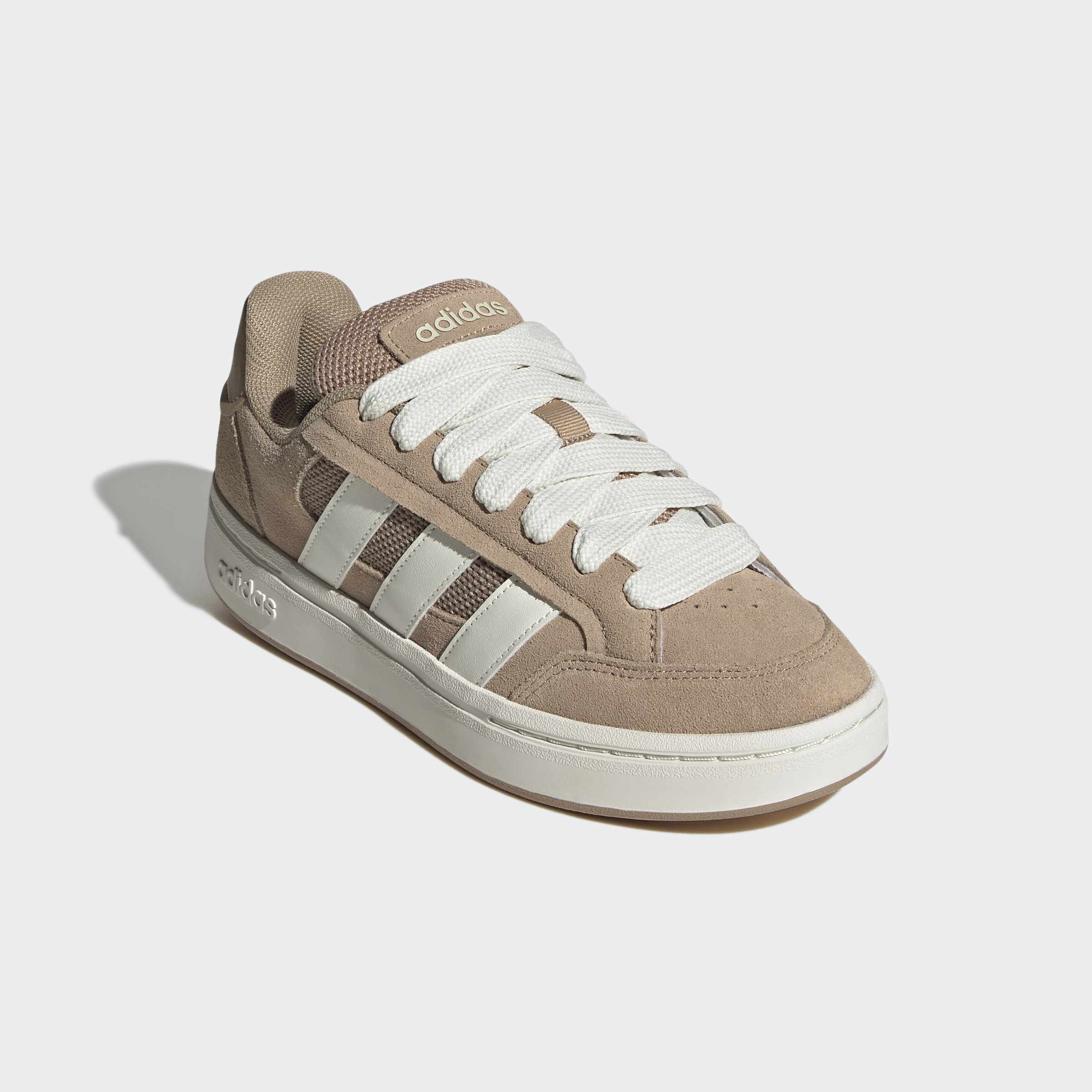 Sneaker ADIDAS SPORTSWEAR "GRAND COURT ALPHA", Damen, Gr. 40, warm sandstone, sanftes weiß, cardboard, Leder, Synthetik, Schuhe Sneaker