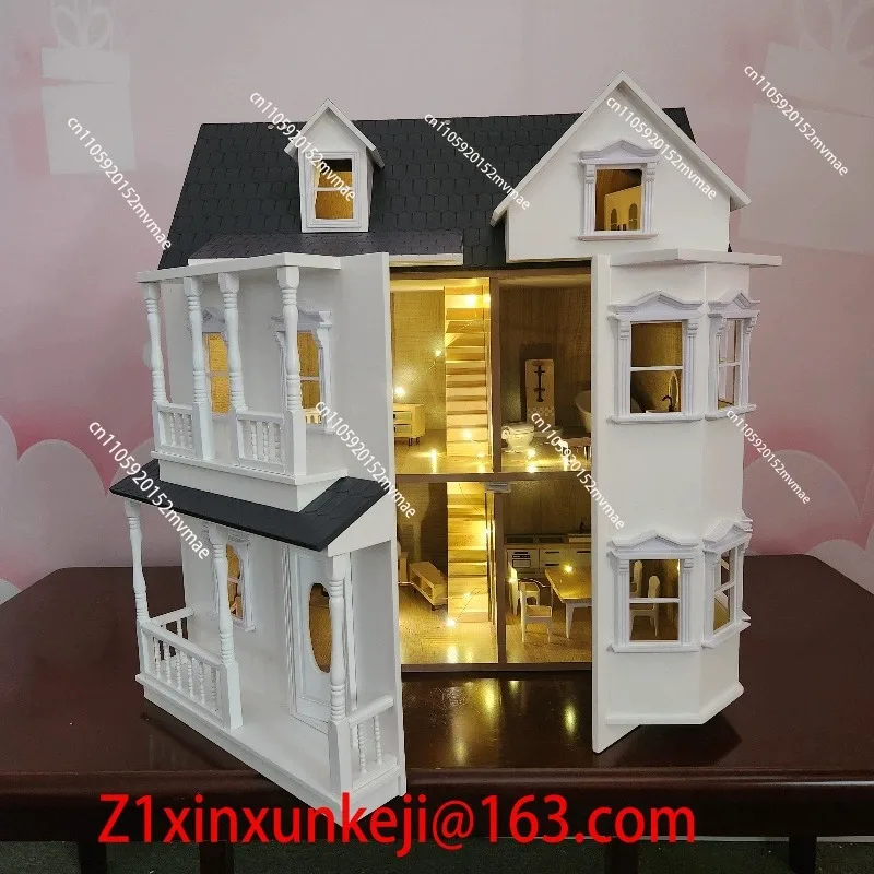 Heißer Verkauf Holzhaus Simulationszimmer für Kinder, Jungen, Luxusschloss Image