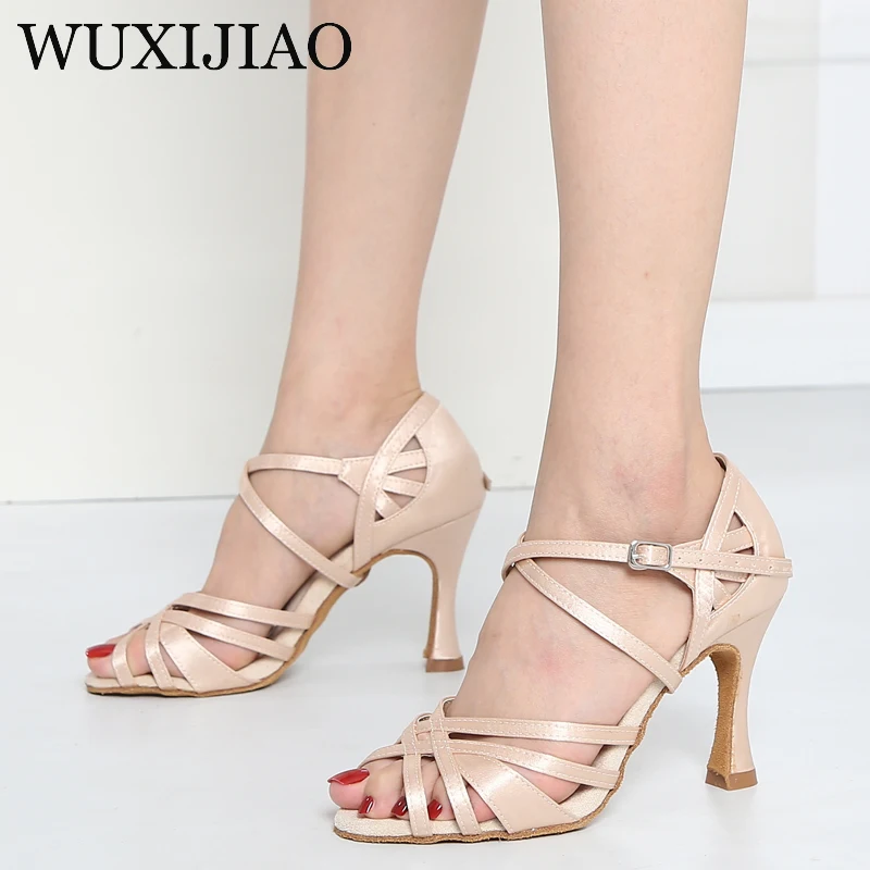 Wuxijiao neue Haut Satin Latin Tanz schuhe Damen weiche Sohle Tanz schuhe Indoor Party Performance Ballsaal Tanz schuhe
