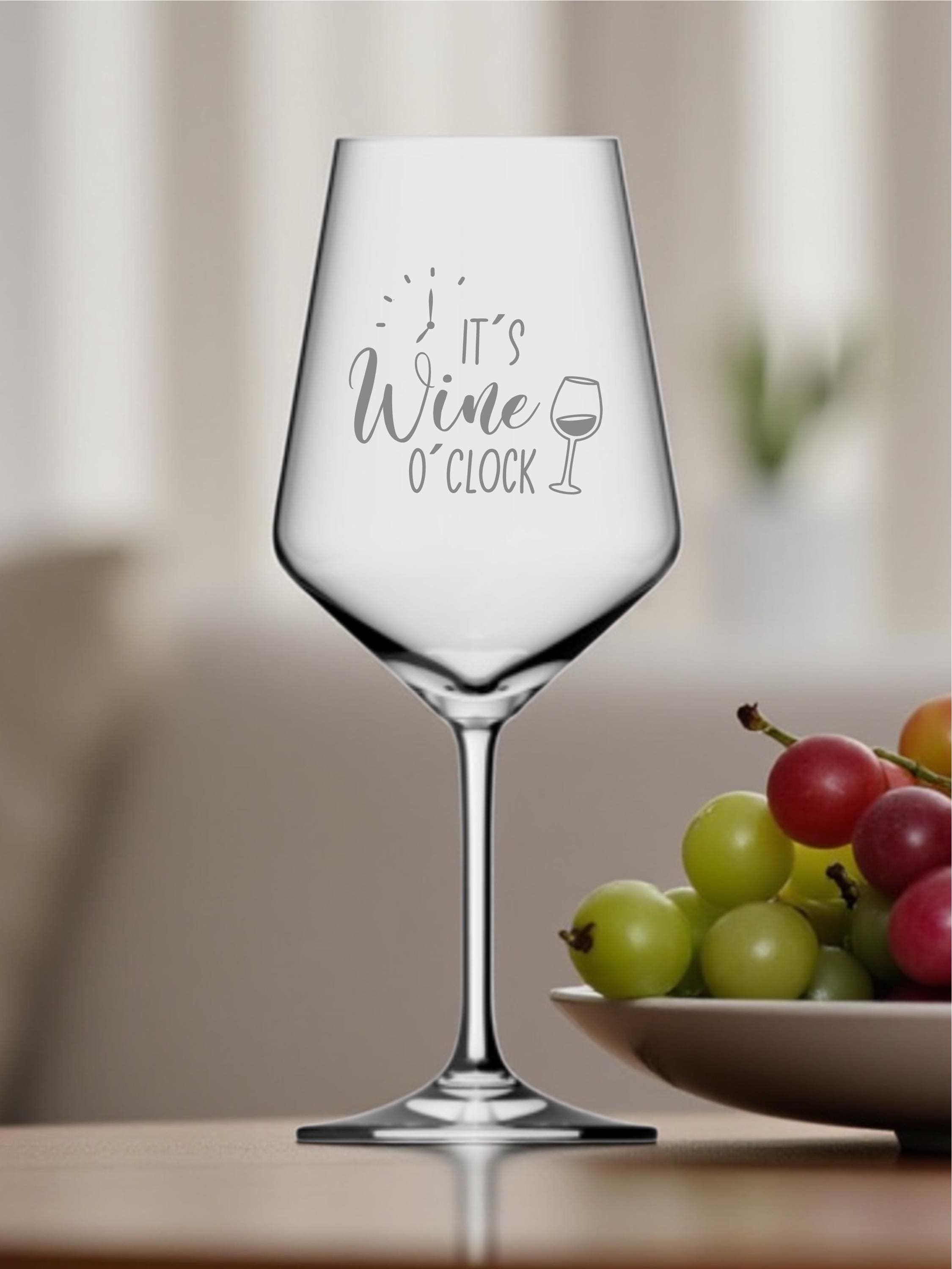 Bicchiere da vino con incisione, It's Wine o'clock, bicchiere da vino inciso, regalo di vino, regalo per gli amanti del vino, il bicchiere da vino è W