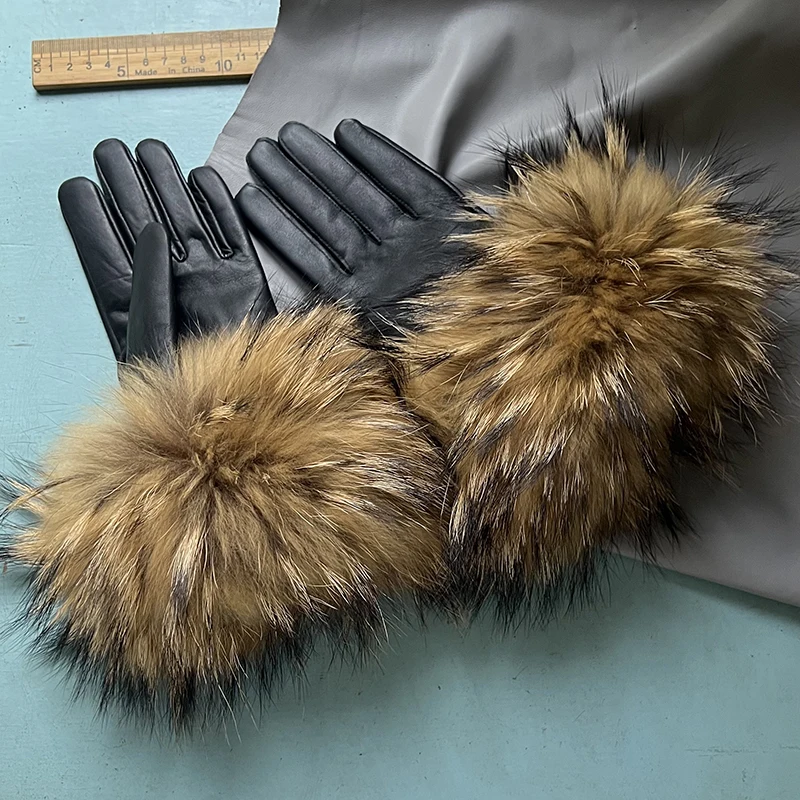 Echte Waschbären Pelz Handschuhe frauen Aus Echtem Leder Handschuhe Fuchs Pelz Große Waschbären Pelz Schaffell Handschuhe Weibliche Winter Samt Angepasst