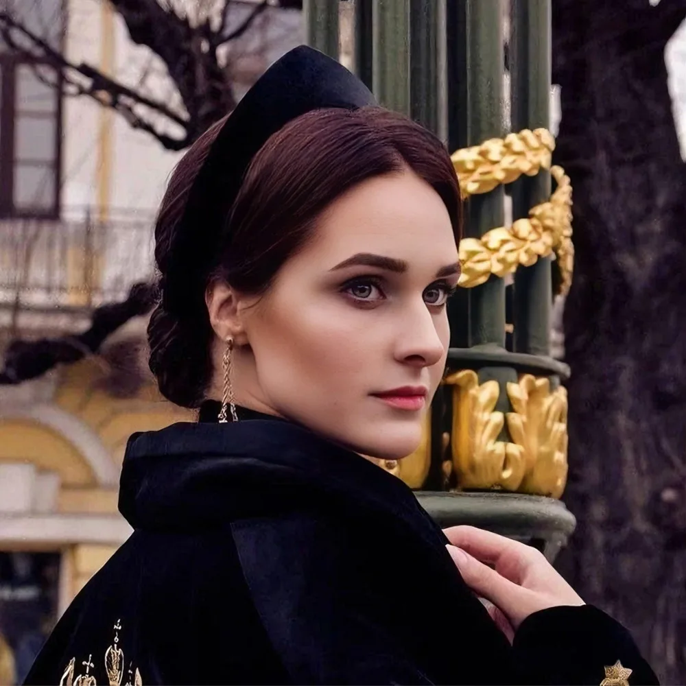 1 STÜCK Samt Glattes Stirnband für Frauen, Winter Freizeit Vintage Stirnband Niedliches Weihnachtsaccessoires Geschenk Weich Gepolstertes Mode Stirnband Image