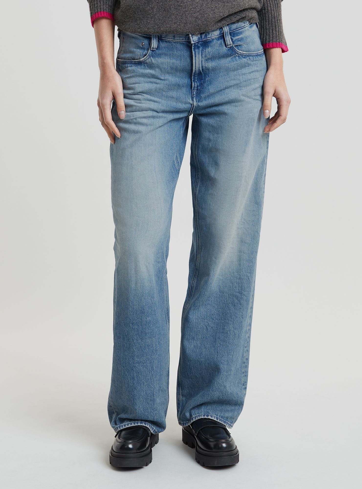 5-Pocket-Jeans G-STAR "Judee Low Waist Loose Jeans", Damen, Gr. 24, Länge 32, sun faded air force blau, Obermaterial: 75% Baumwolle, 25% Baumwolle, Jeans 5-Pocket-Jeans