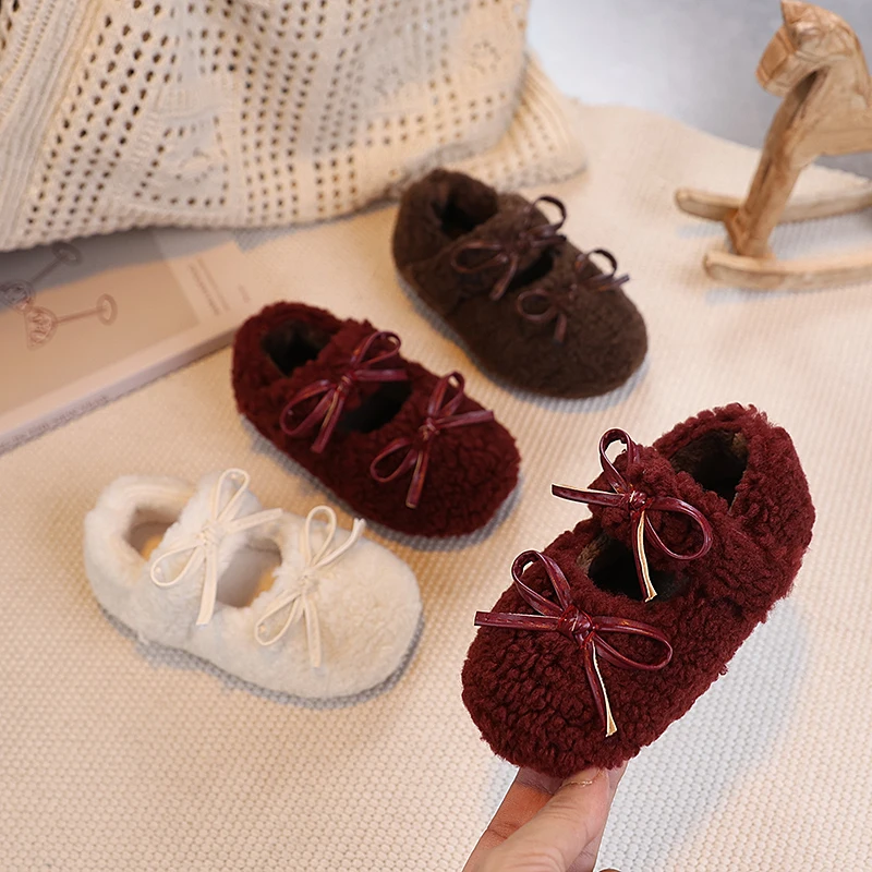 Enfants appartements 2025 moelleux bébé fille chaussures mignon papillon-noeud fourrure bas chaussures enfants hiver coton princesse chaussures enfants
