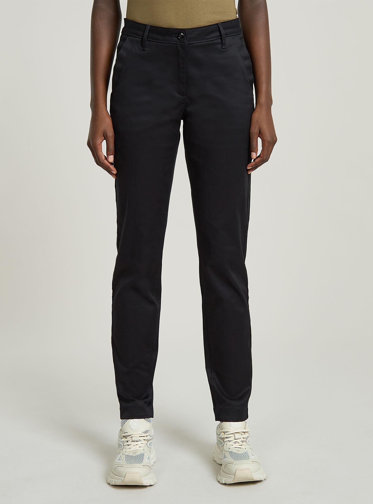 Chinohose G-STAR "Bronson Mid Waist Chino", Damen, Gr. 26, Länge 32, dk schwarz, Obermaterial: 50% Baumwolle, 47% Baumwolle, 3% Elasthan, Hosen Chinohose