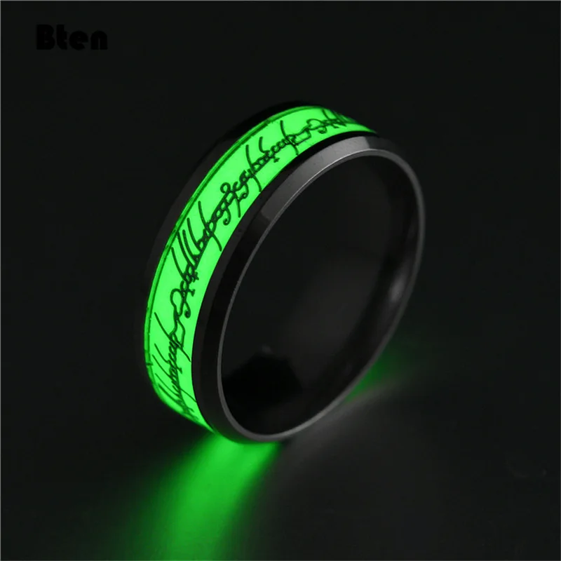 Bten Leuchtender Ring Schwarz Mode Mann Minimalistischer Edelstahlring Leuchtender Ring Paar im Dunkeln Schmuck Schwarz Domineering Image