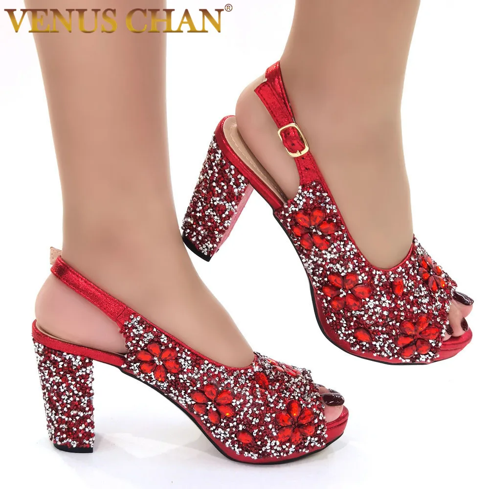 Venus Chan Afrikanische Mode Hochzeit High Heel Sandalen 2022 Italienischen Volle Diamant Design Rot Farbe Partei Frauen Schuhe Image