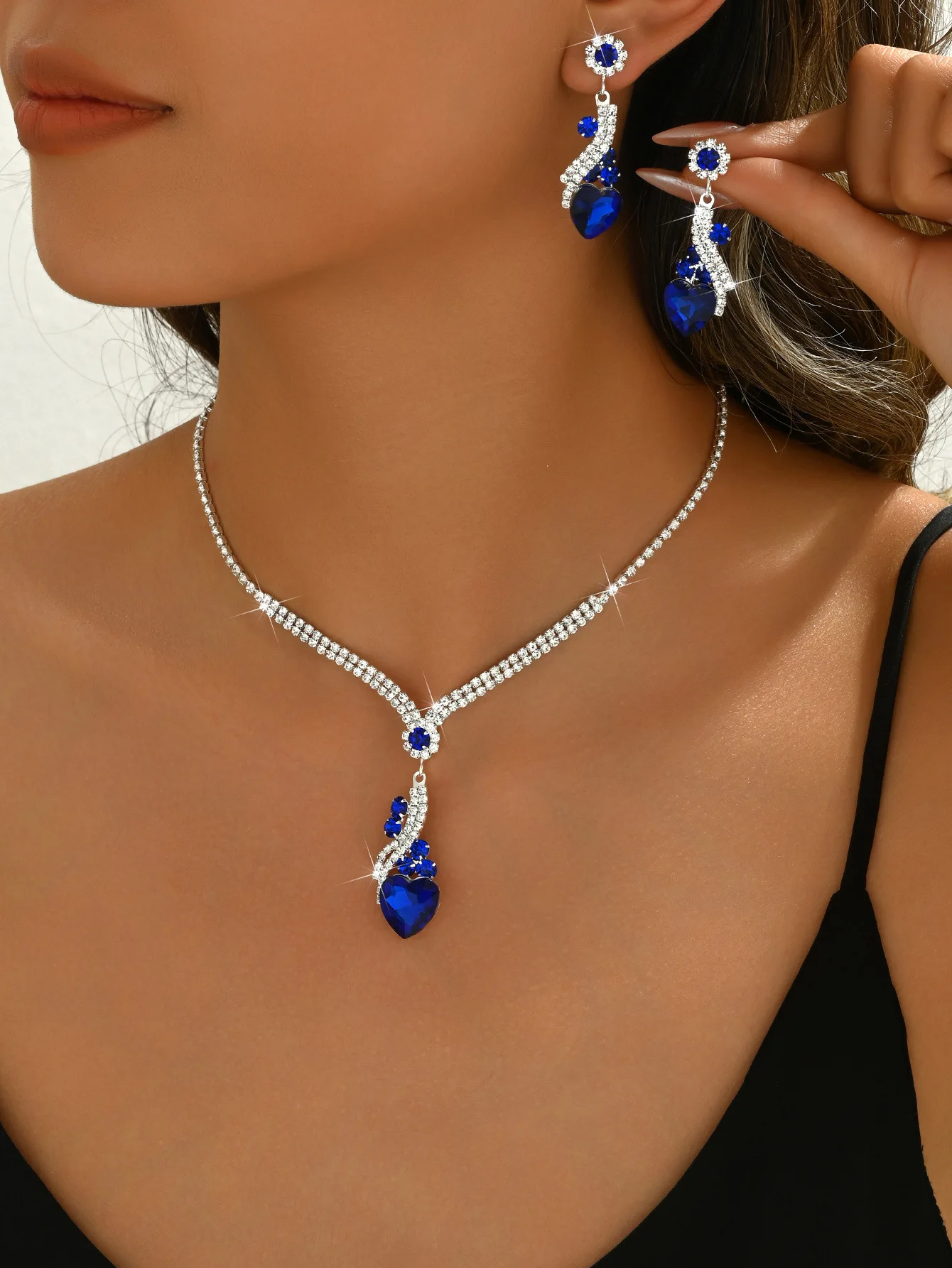 Set di gioielli vintage eleganti da 3 pezzi per donna, collana con strass scintillanti, girocollo in cristallo lucido, orecchini da sposa, festa