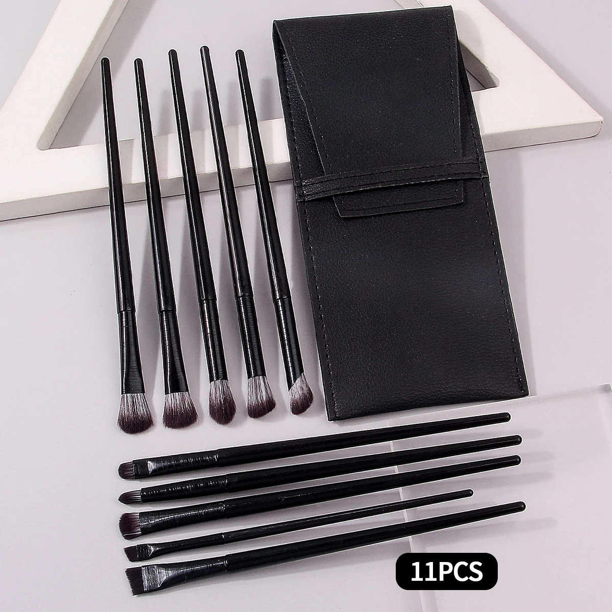 10-teiliges Augen-Make-up-Pinsel-Set: Eyeliner, Lidschatten, Aegyo-sal-Pinsel mit einem Make-up-Pinselbeutel aus PU-Leder Image