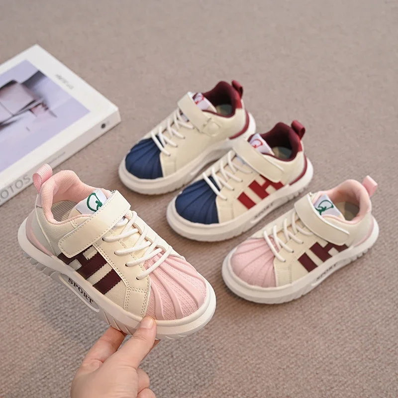 Modische neue Ankunft Damen Kinder Freizeitschuhe atmungsaktive Sportschuhe für mittlere und große Kinder Student Einzelschuh