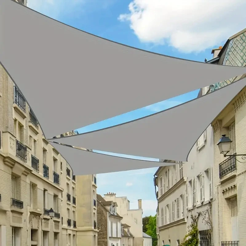 Wasserdichtes dreieckiges Sonnenschutzsegel für den Außenbereich für Schwimmbadüberdachung im Innenhof, Sonnenschutzüberdachung Image