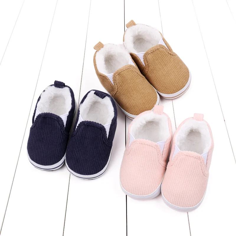 2025, Baby-Kleinkindschuhe für Jungen und Mädchen, für drinnen und draußen, mit hochwertigem, mit Fleece gefüttertem Design und TPR-Sohle für 0–18 Monate Image