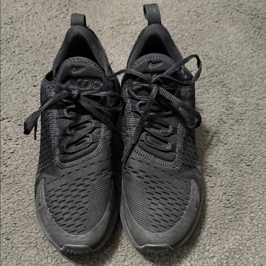 Nike Shoes | Women Nike Tennis Shoes | Color: Black | Size: 9