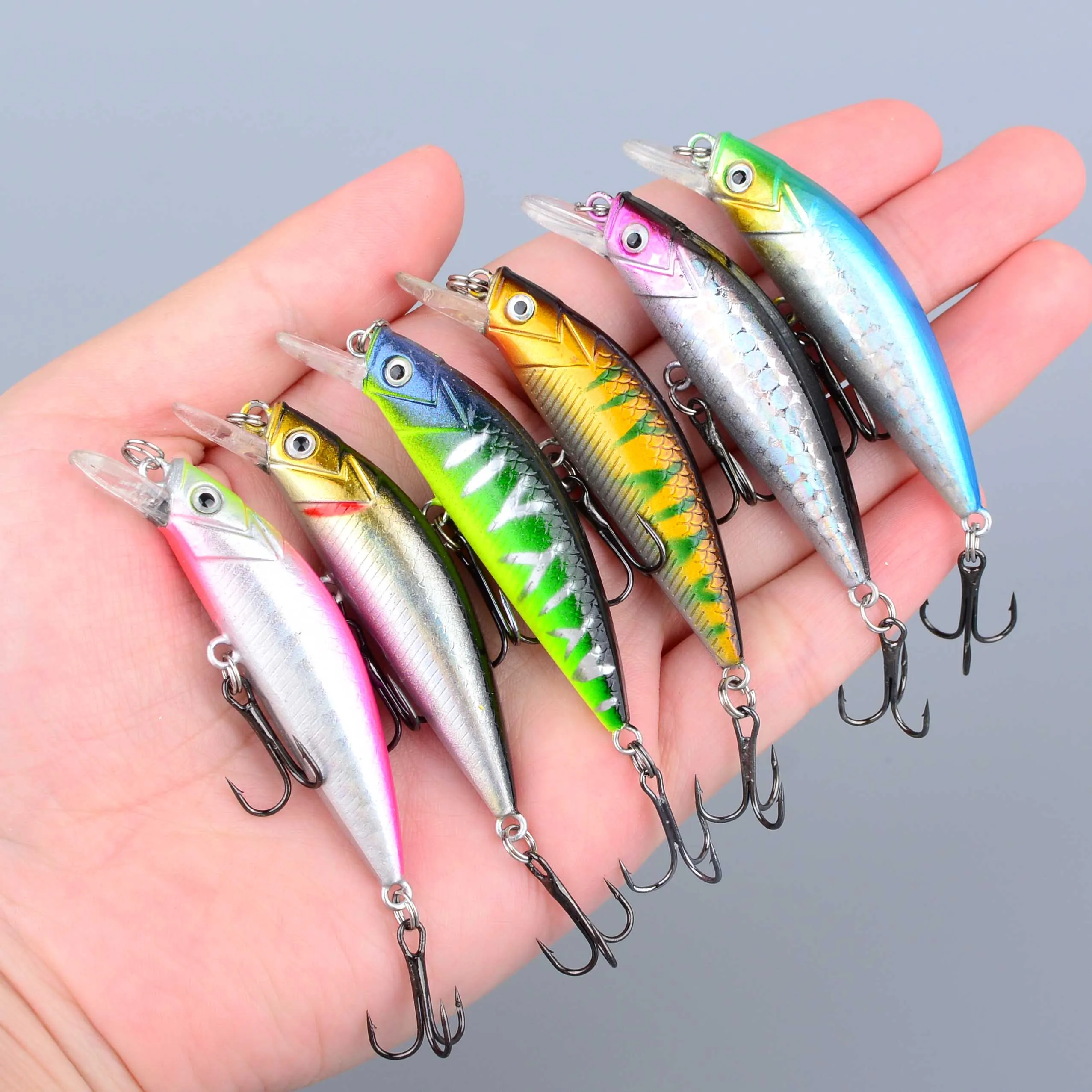 6 Stück Angelköder Minnow Wobbler Künstlicher harter Köder mit Dreifachhaken für Bass Pike Crankbait Image