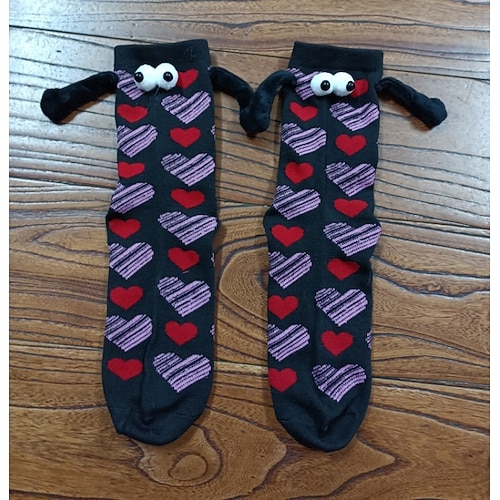 Herzförmige Magnetsocken für Paare zum Valentinstag, atmungsaktive, wadenlange Socken mit Händchenhalten-Motiv, das perfekte Valentinstagsgeschenk, ideal für Paare, kuschelig und stylisch für die Image