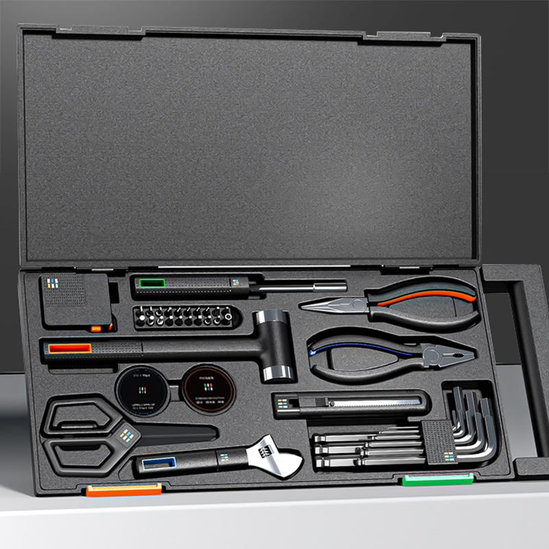 Auto Repair Tool Set Household Hand Tool Kit With Plastic Toolbox Storage Case Auto Repair Tool Set Household Hand Tool Kit With Plastic Toolbox Storage Case