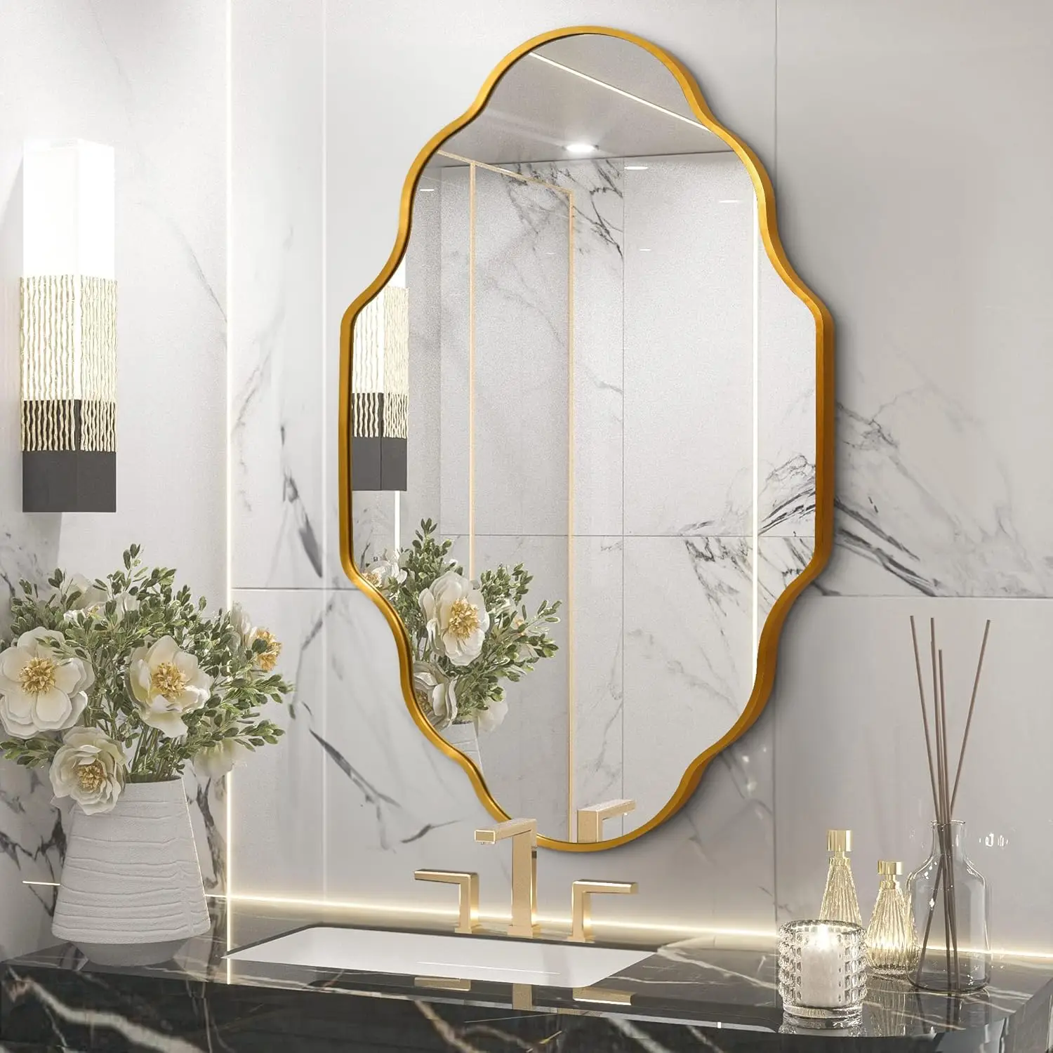 Unregelmäßiger Wandspiegel, asymmetrischer Wandspiegel, 116 x 66 cm, Gold/Schwarz gerahmter Wandspiegel für Wohnzimmer, Badezimmer, Eingangsbereich