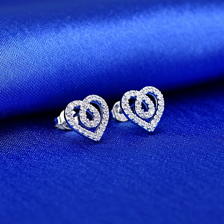 Neue Ohrringe aus 925er-Sterlingsilber, wunderschönes Zirkon-Herz für Frauen, luxuriöser Hochzeit, Verlobung, Schmuck, Ohrstecker, Party-Geschenke Image