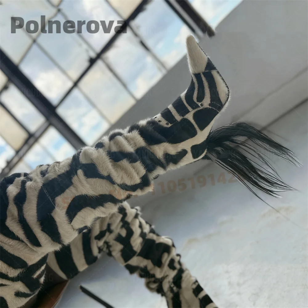 Damen-Overknee-Stiefel aus Zebrafell, spitze Zehen, Stiletto-Oberschenkelhohe Stiefel, Ziegenfell-Schwanz, Quaste, sexy Mode, Winterschuhe