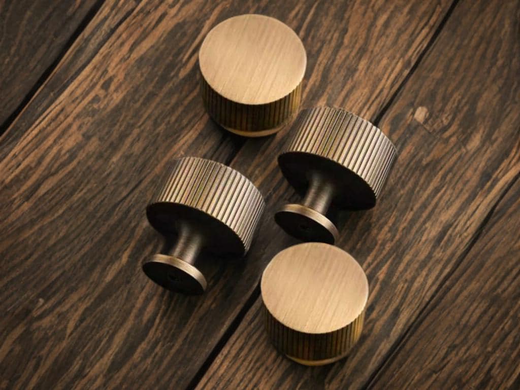 Pomelli per mobili in ottone in stile vintage, pomelli per cassetti in ottone, maniglie, pomelli zigrinati in ottone, maniglie per mobili, pomelli per