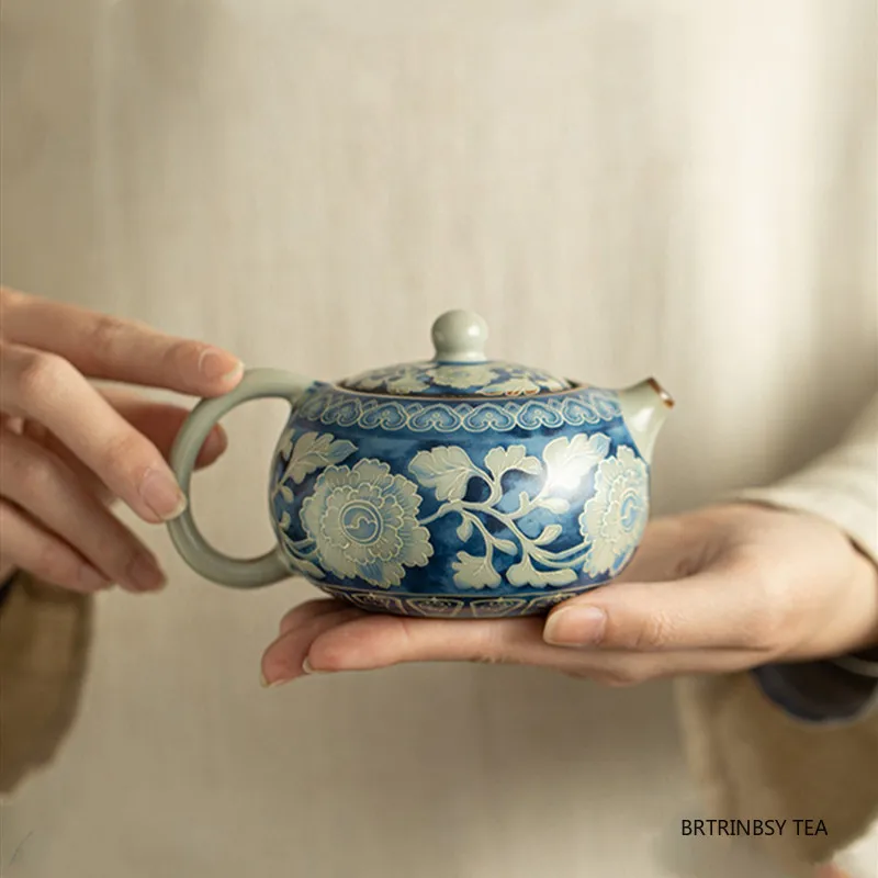 Chinese Traditional Ru Kiln Ceramic Teapot Handmade Flowers Pattern Xishi Tea Pot Household Beauty Kettle Portable Tea Set 230ml