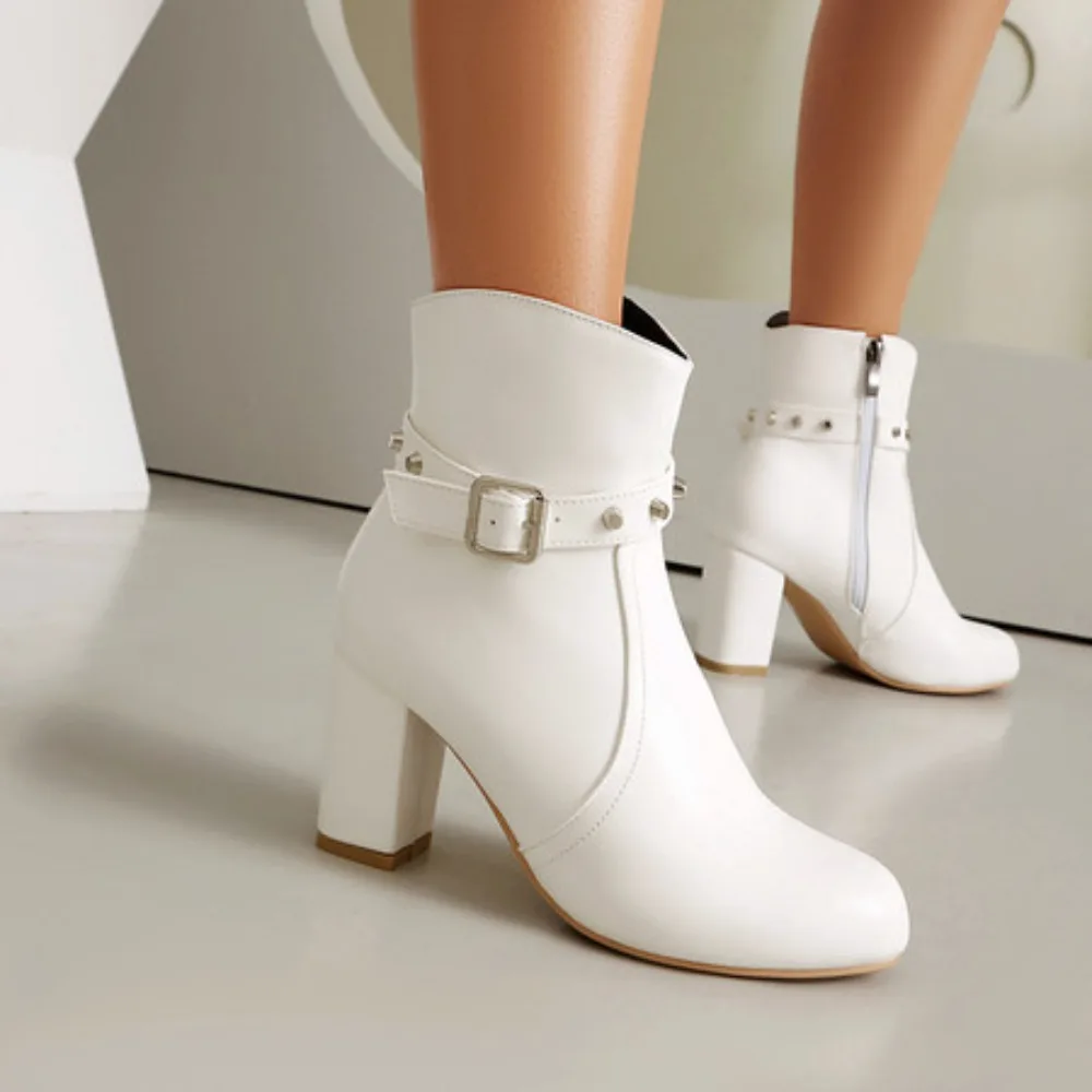 Neue Herbst Winter Stiefeletten für Frauen Plattform Schuhe Nieten Gürtel Schnalle High Heels Frauen Stiefel Benutzerdefinierte Größe 41 42 43