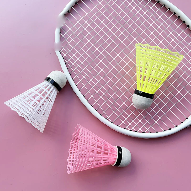 5-teilige, hochstabile, langlebige Kunststoff-Nylon-Badminton-Bälle für drinnen und draußen, professionelle Sport-Trainingsbälle Image