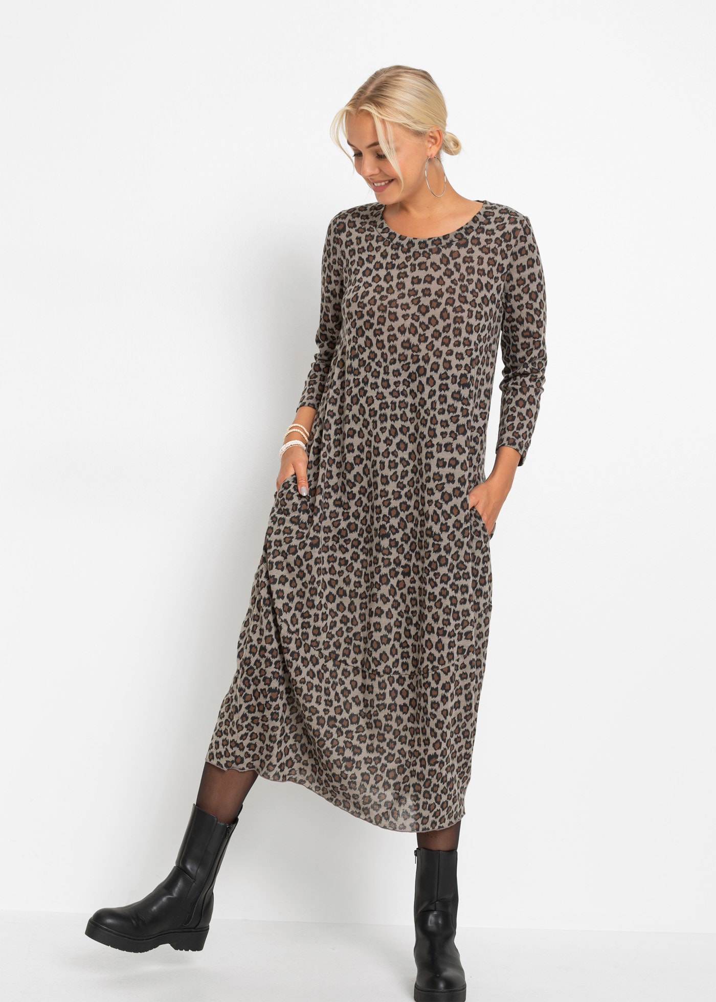 Shirtkleid BONPRIX, Damen, Gr. 40/42 (M), N-Gr, braun (leopard braun), Obermaterial: 75% Polyester, 25% Baumwolle, Ballonform, Kleider Shirtkleid