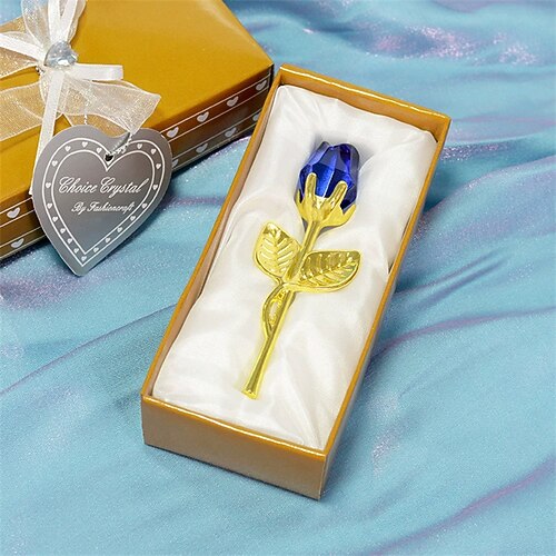 Rosenfiguren aus Kristallglas – Bastelideen für Valentinstag, Weihnachten, als Souvenir oder Hochzeitsdekoration Image