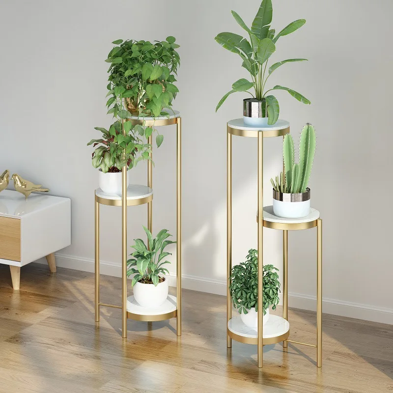 Nordischer Marmor-Blumenständer, vom Boden bis zur Decke reichender Wohnzimmer-Blumentopf für den Innenbereich, mehrschichtiger Kleiderbügel mit grünem Dill für den Haushalt Image