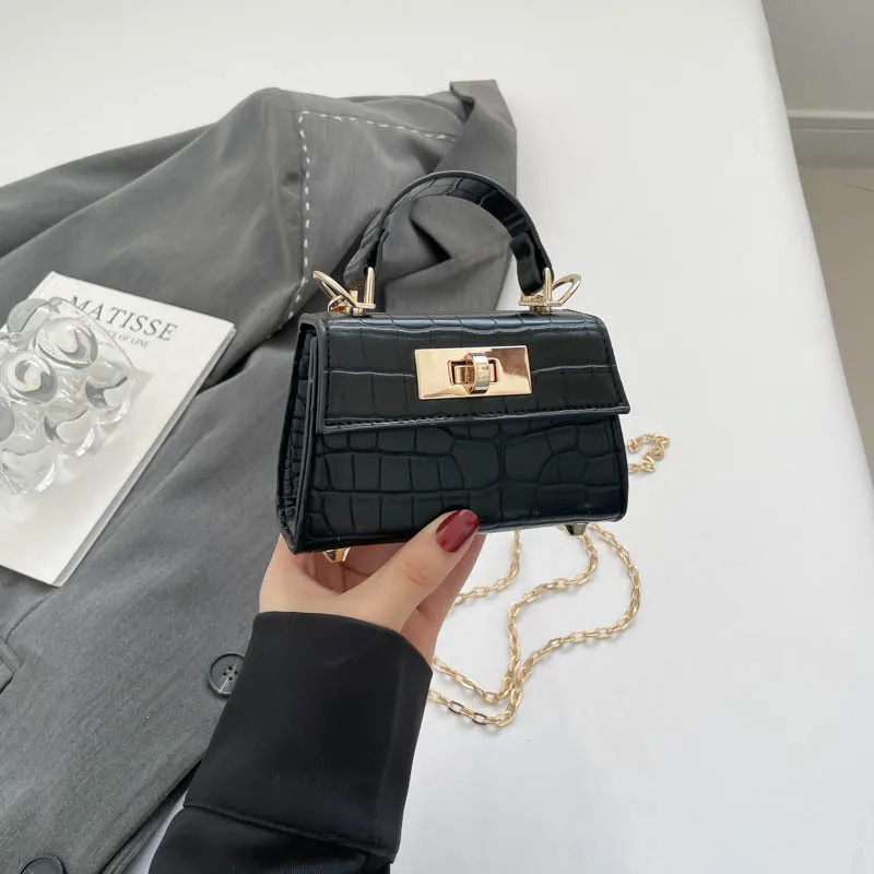 Nouveau modèle Crocodile Mini sac à main pour femmes mode sac à bandoulière sac à bandoulière à la mode avec chaîne en or Simple femme sac à main