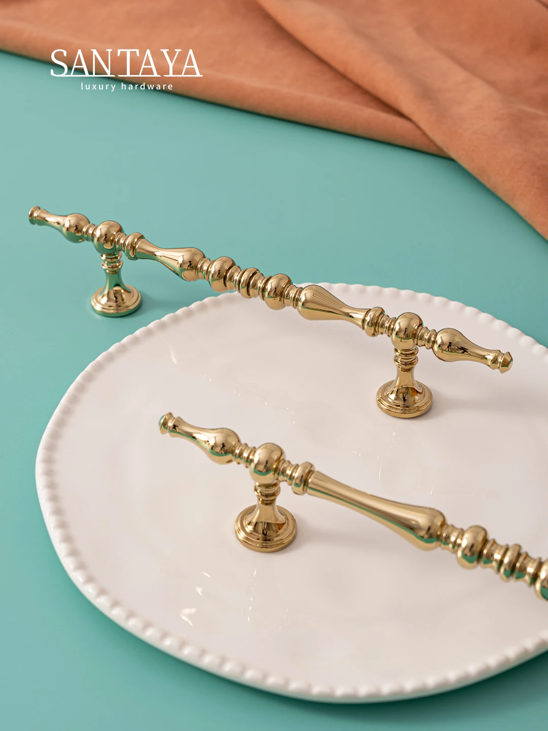 Santaya Massiver Messinggriff PVD Hellgold Küchenschrank Pull Kleiderschrank Schubladenknopf Möbelgriff Image