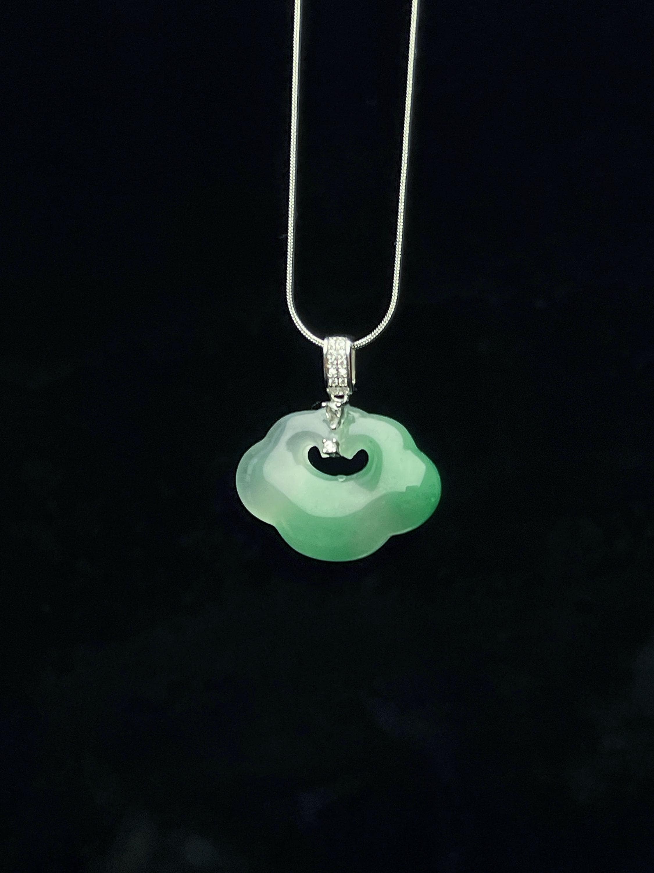Collana con ciondolo in giada verde naturale, ciondolo a forma di nuvola in giada portafortuna, gioielli in vera giada, collana con amuleto protettivo