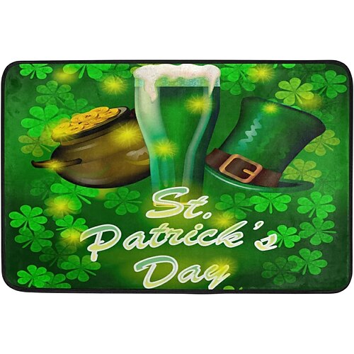 Fußmatte zum St. Patrick's Day, dekorative irische Feiertags-Eingangsmatte mit Kleeblättern und keltischen Mustern für festliche Heim- und Türdekoration Image