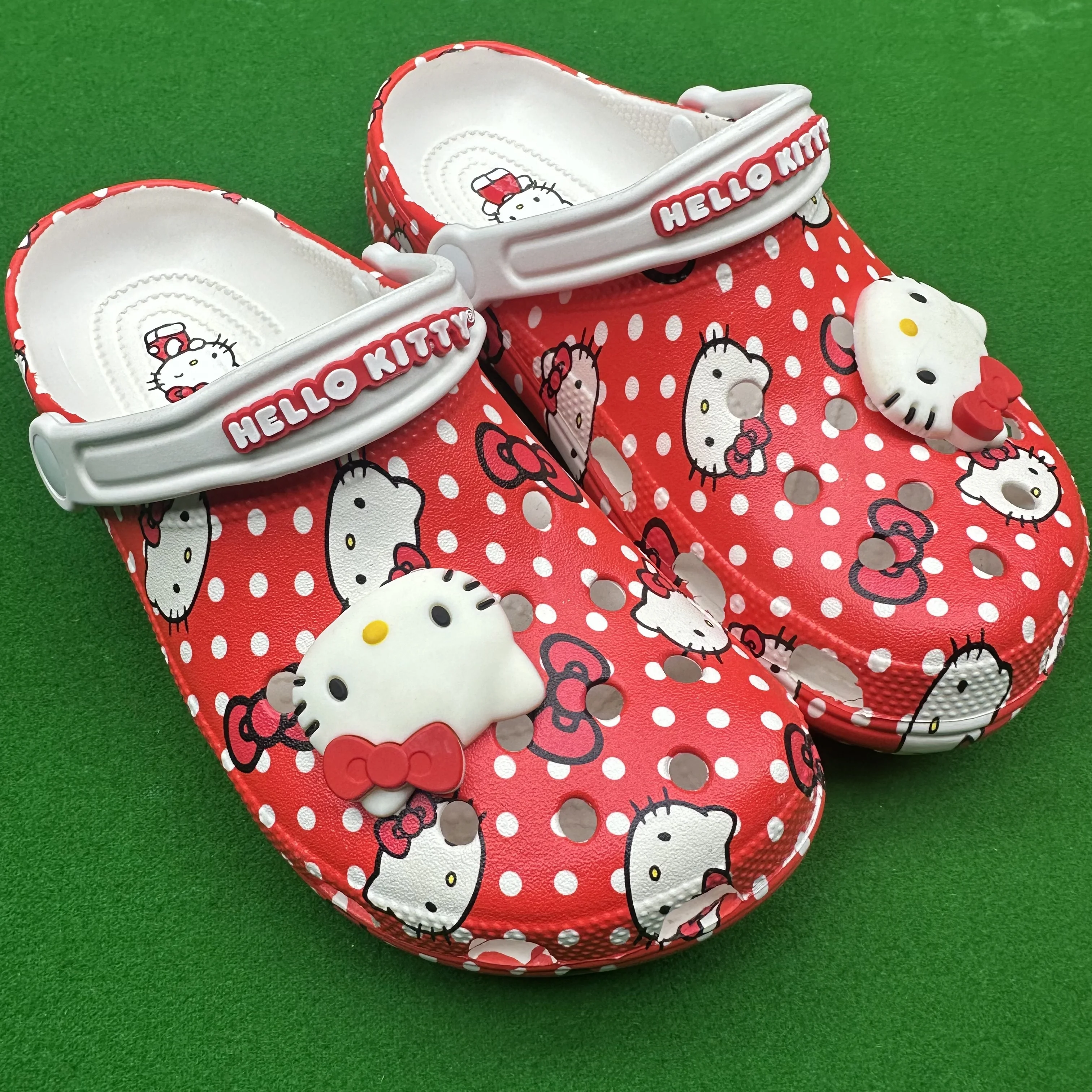 Sanrio Hello Kitty Loch Sandalen Hausschuhe Kt Katze Sandalen Kawaii Eva Anime Home Strand Schuhe Sommer Hausschuhe Erwachsene Kinder Geschenke