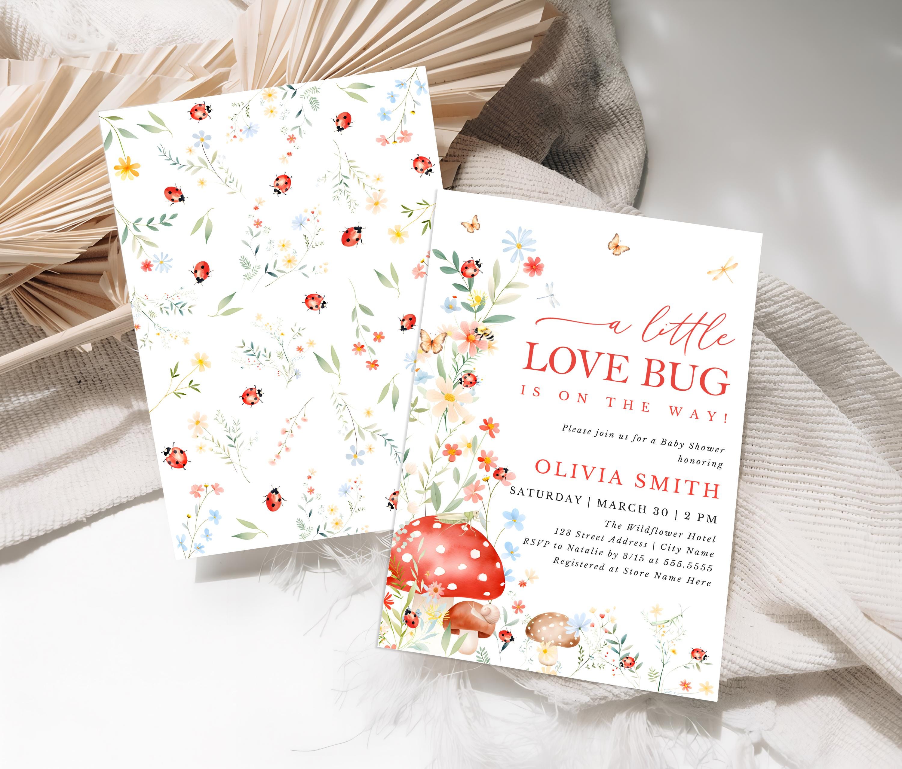 "Modello di invito per baby shower \"Little Love Bug\", Baby Shower \"Love Bug\", Fungo di fiori selvatici, Invito per baby shower \"Coccinella\", Canva stam"