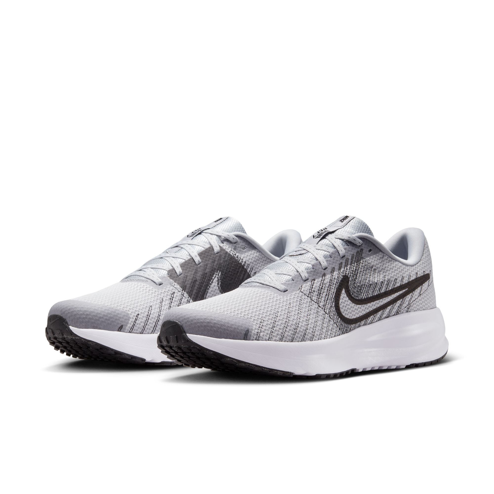 Laufschuh NIKE "NIKE RUN DEFY", Damen, Gr. 41, weiß (wolf grau, schwarz, weiß, iron grau), Synthetik, Textil, Schuhe Laufschuh