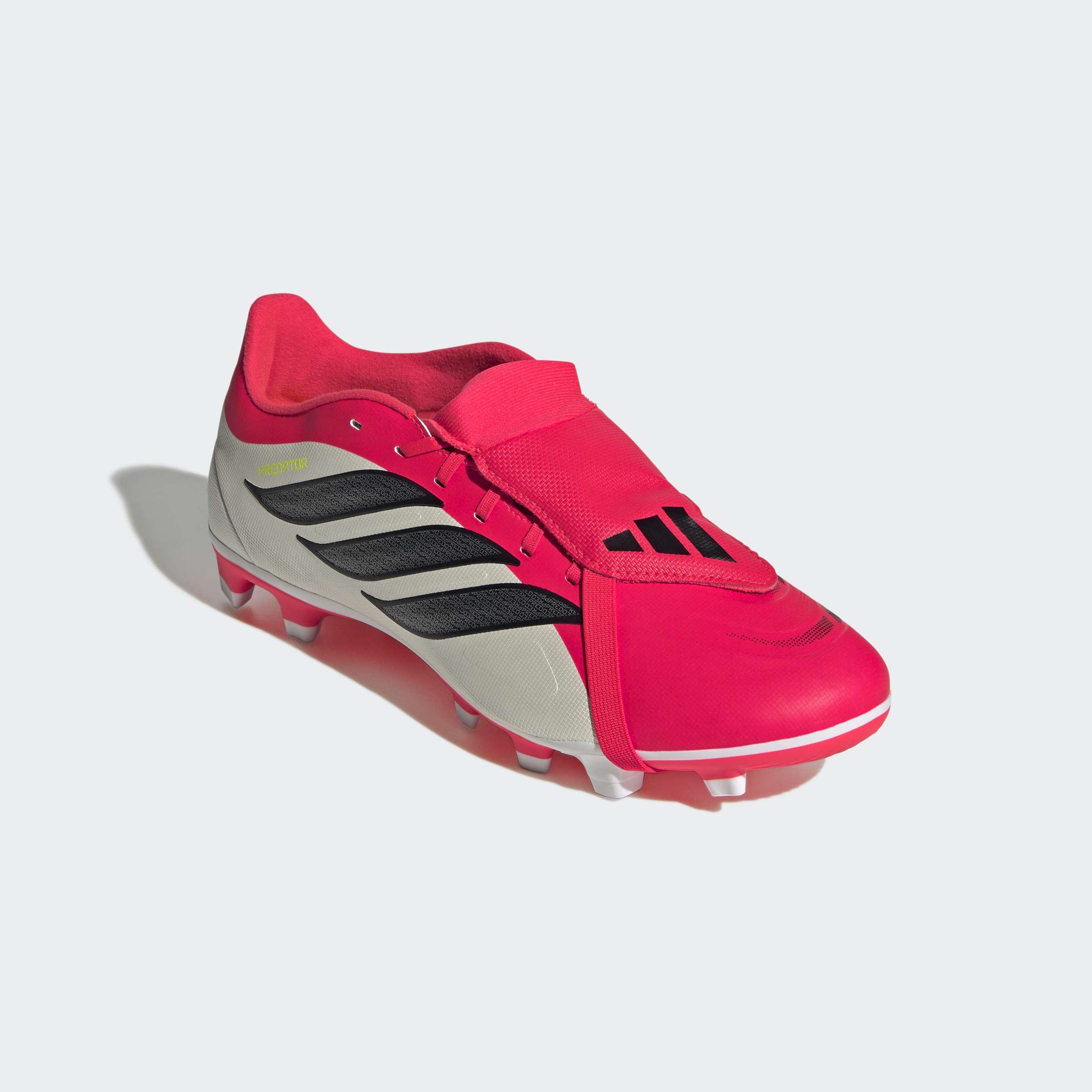 Fußballschuh ADIDAS PERFORMANCE "PREDATOR CLUB FOLD-OVER TONGUE FIRM GROUND/MULTI GROUND", Gr. 48, lucid rot, core schwarz, cloud weiß, Synthetik, Schuhe Fußballschuh, für viele verschiedene Böden geeignet