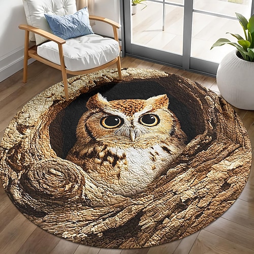 Runder 3D-Teppich mit optischer Täuschung: Eule in Baumhöhle, 2D-Flachdruck, gemütlich und verspielt für die Heimdekoration. Image